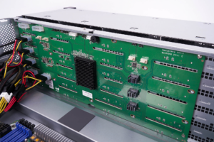 InWin IW-RSA424-02M 4U Rackmount chassis – storage-detail